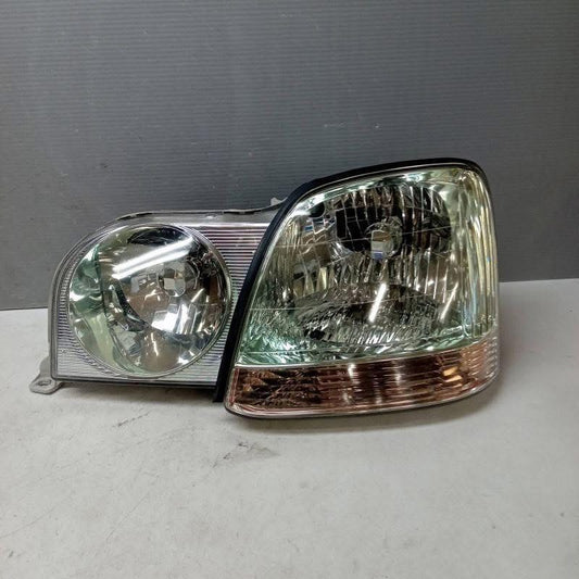 Toyota Progrès Kouki Halogen Green tinted Headlights