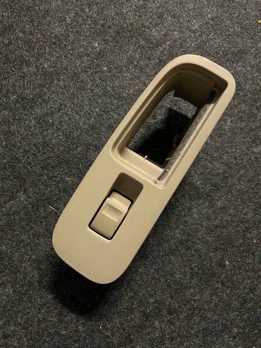Toyota Progrès window Switch Driver side rear-JCG10-JCG11